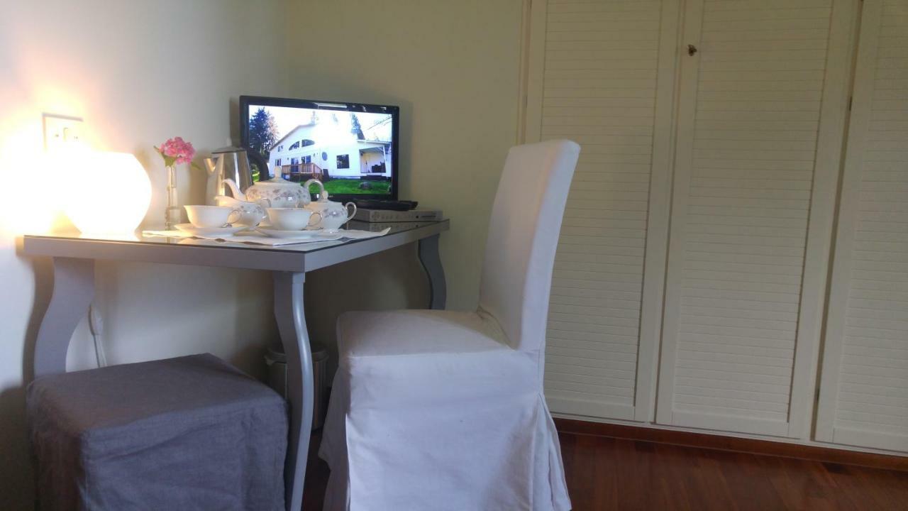 Allumiere Villa Degli Olmi מראה חיצוני תמונה