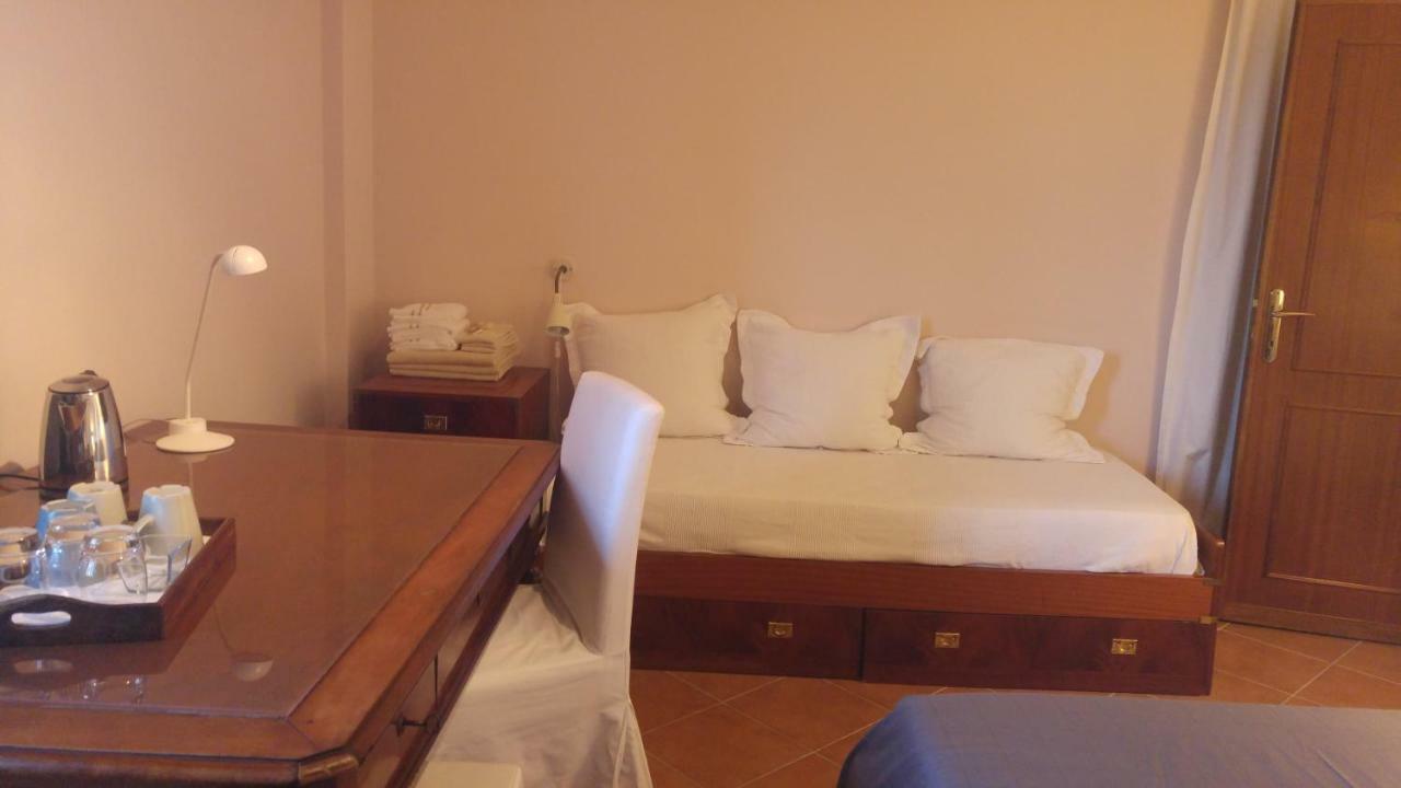 Allumiere Villa Degli Olmi מראה חיצוני תמונה