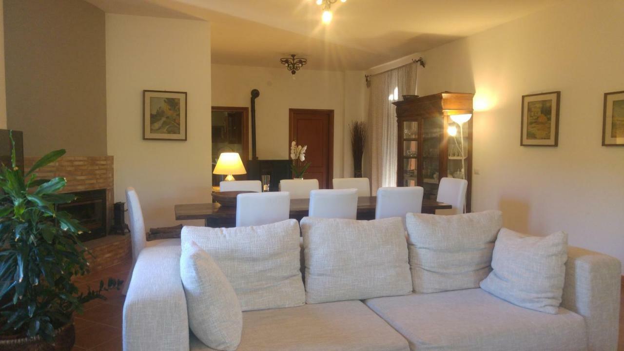 Allumiere Villa Degli Olmi מראה חיצוני תמונה